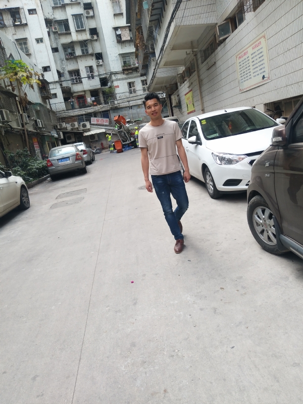 突然的自我的第三张照片--清流婚介网