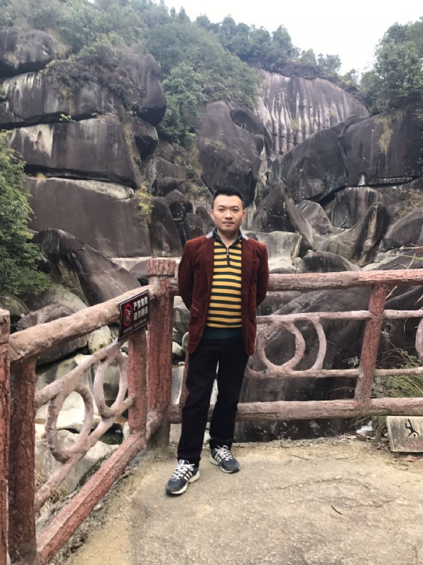 风筝的第二张照片--清流婚介网