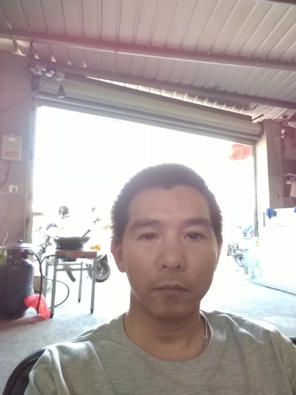 龙骑士的第一张照片--清流婚介网