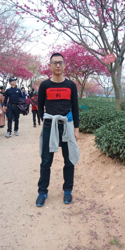 小梁的第二张照片--清流婚介网