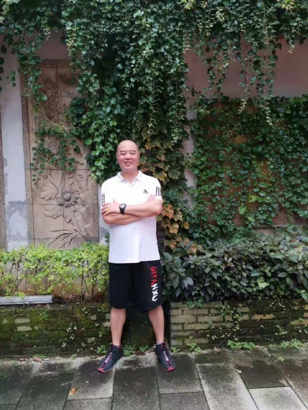 李国伟的第五张照片--清流婚介网