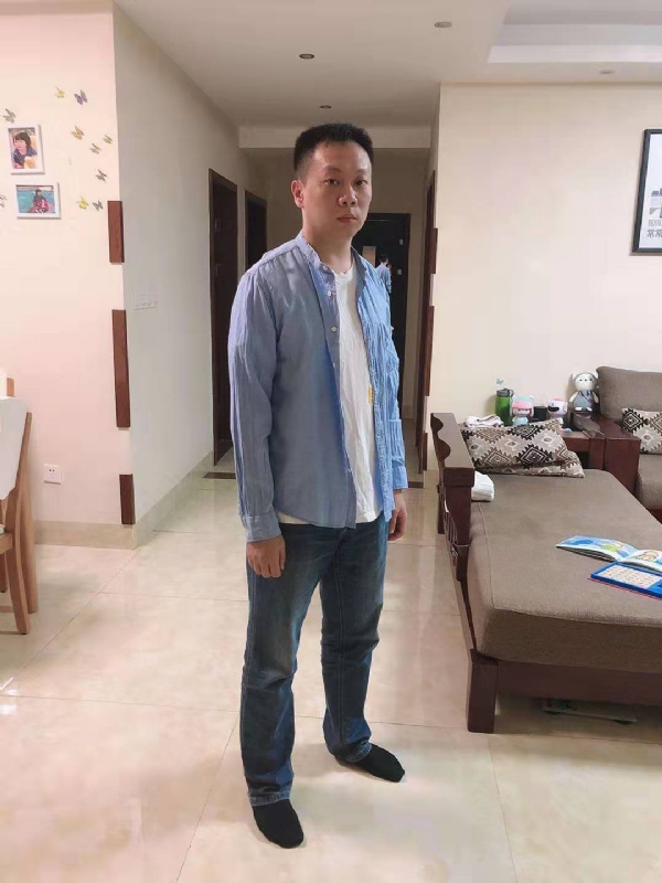 以勒的第一张照片--清流婚介网