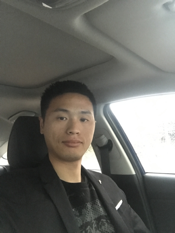 向前走的第一张照片--清流婚介网