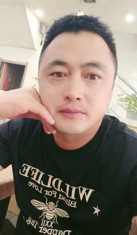 廖艾德的第一张照片--清流婚介网