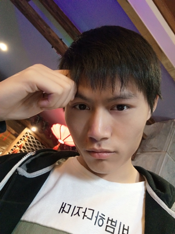 平淡的一生的第二张照片--清流婚介网