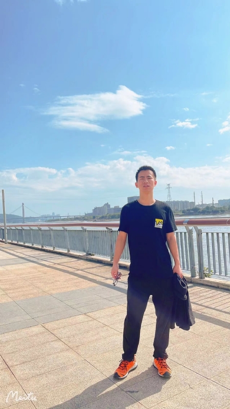 小螃蟹的第一张照片--清流婚介网