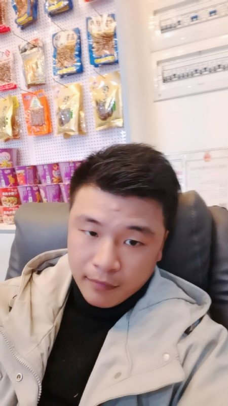 小宇的第一张照片--清流婚介网