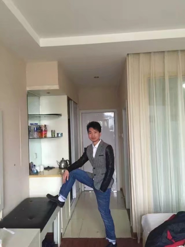 潇湘剑雨的第四张照片--清流婚介网