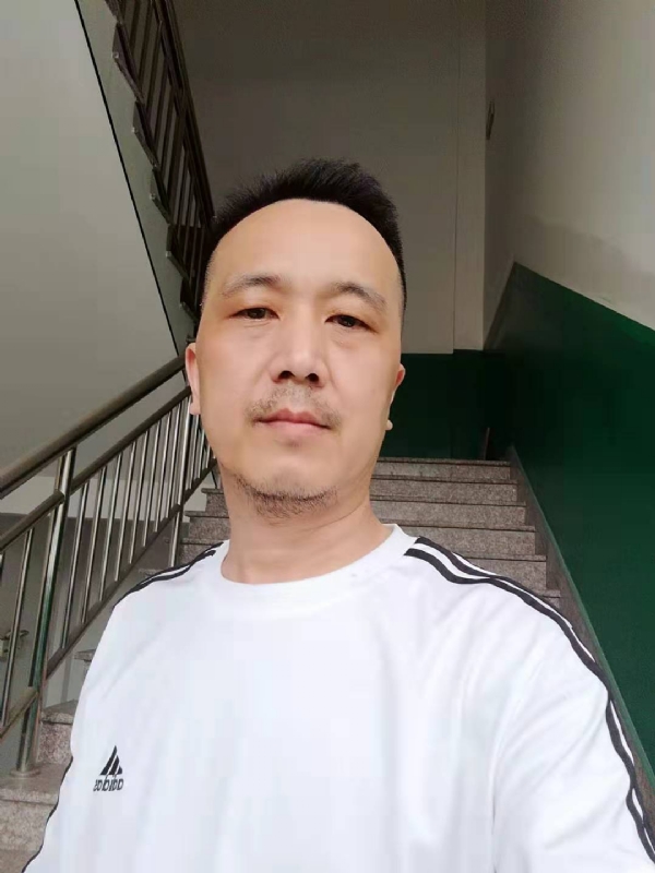 假如风有颜色的第一张照片--清流婚介网