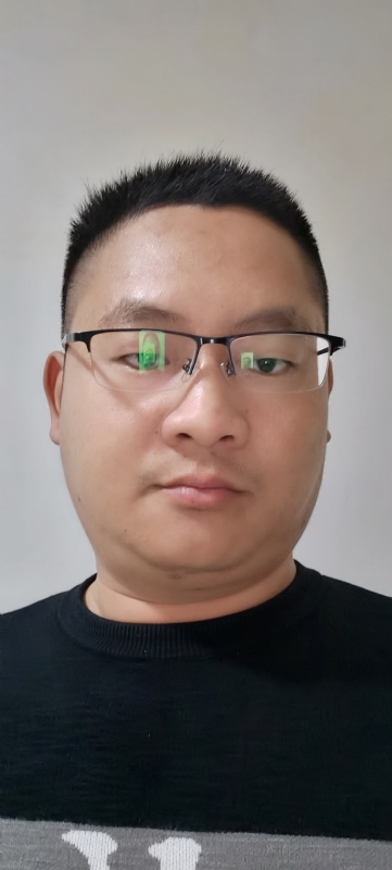 龙逍遥的第二张照片--清流婚介网