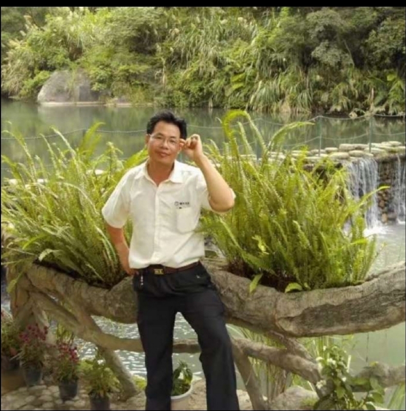 有高度才有格局的第一张照片--清流婚介网