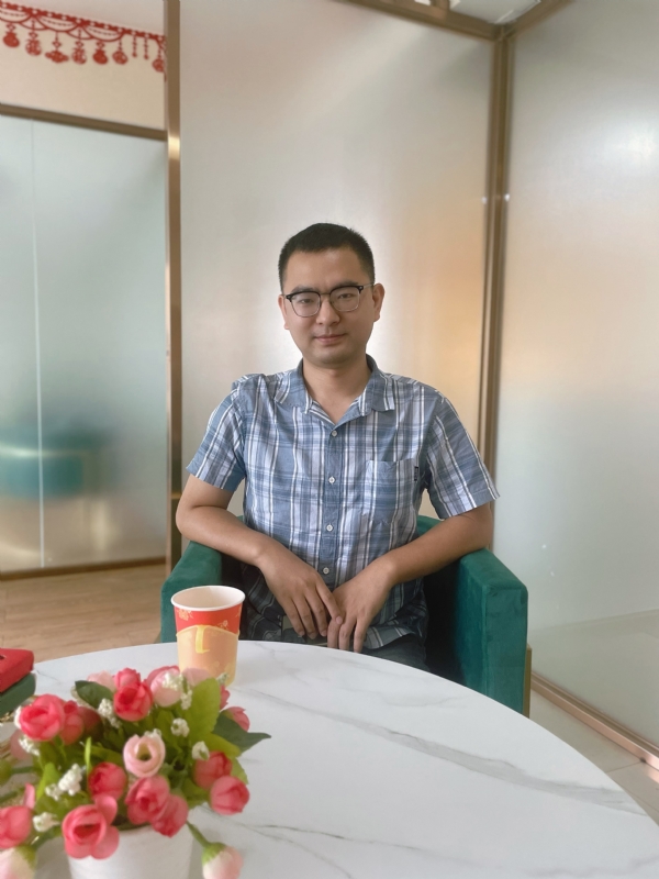 微尘的第二张照片--清流婚介网
