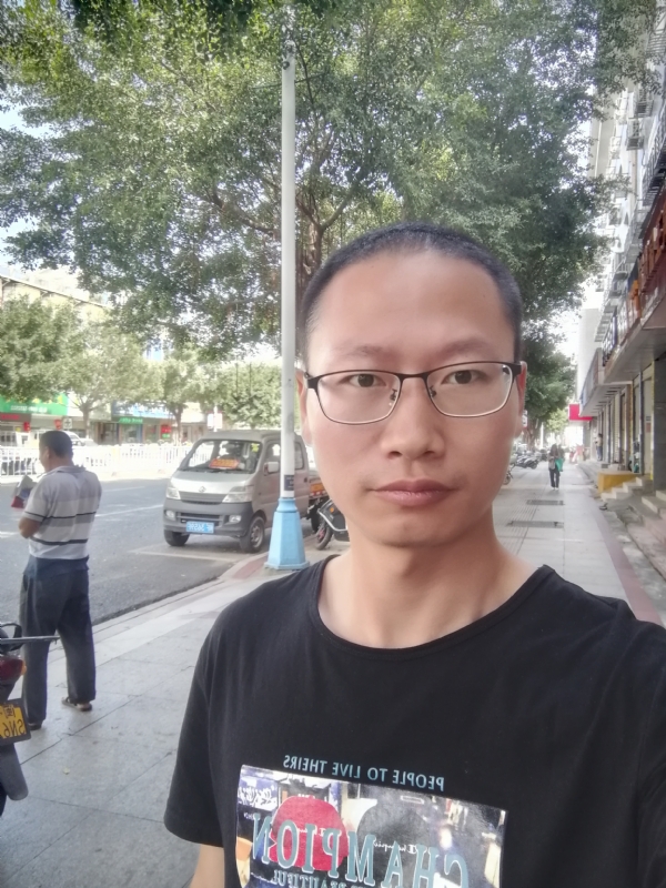 老虎的第一张照片--清流婚介网