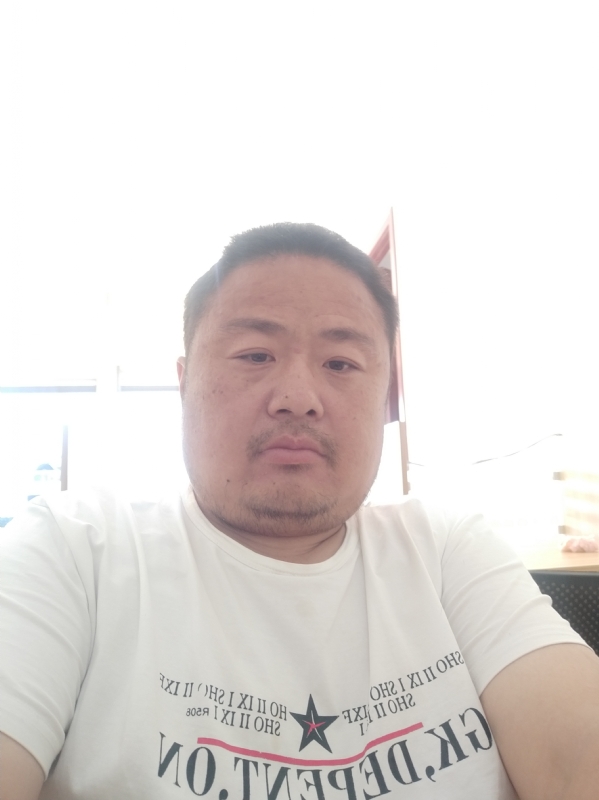 流星隐爱的第三张照片--清流婚介网