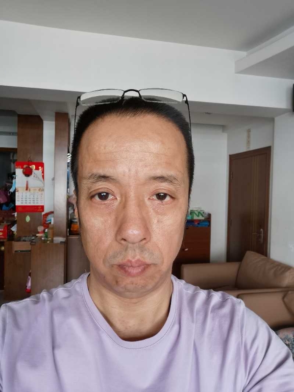 萨博的第一张照片--清流婚介网