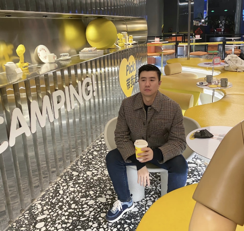 海邊漫步的第一张照片--清流婚介网