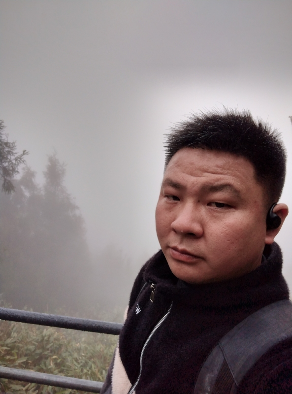 何何何的第一张照片--清流婚介网