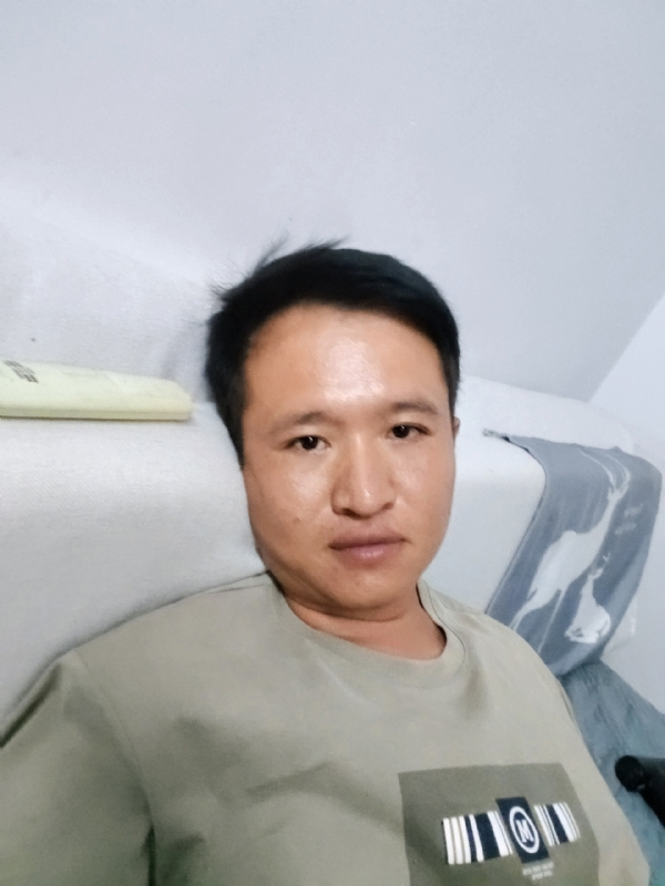 陌生人的第三张照片--清流婚介网