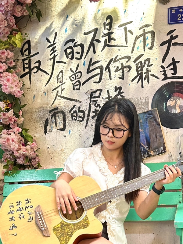 魔仙的第一张照片--清流婚介网